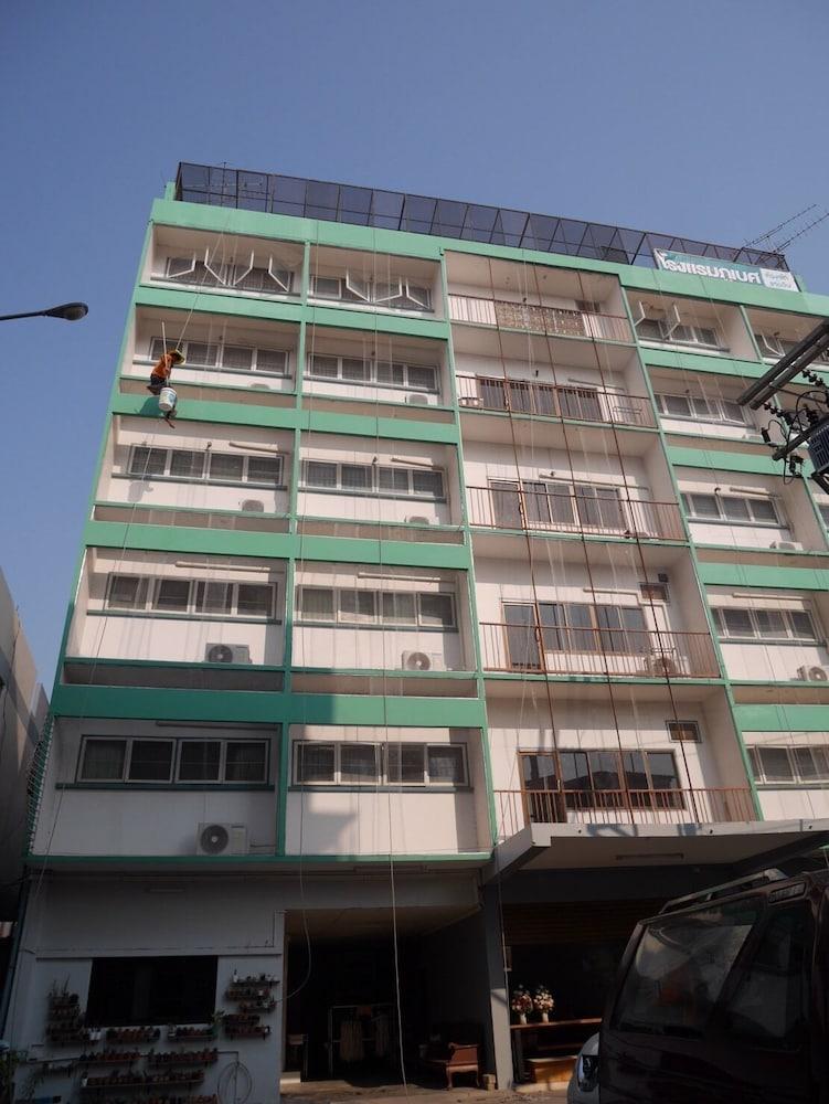 Pakchong Phubade Hotel מראה חיצוני תמונה